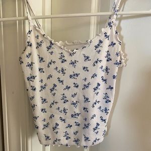 Hollister XS white crop top with blue flowers